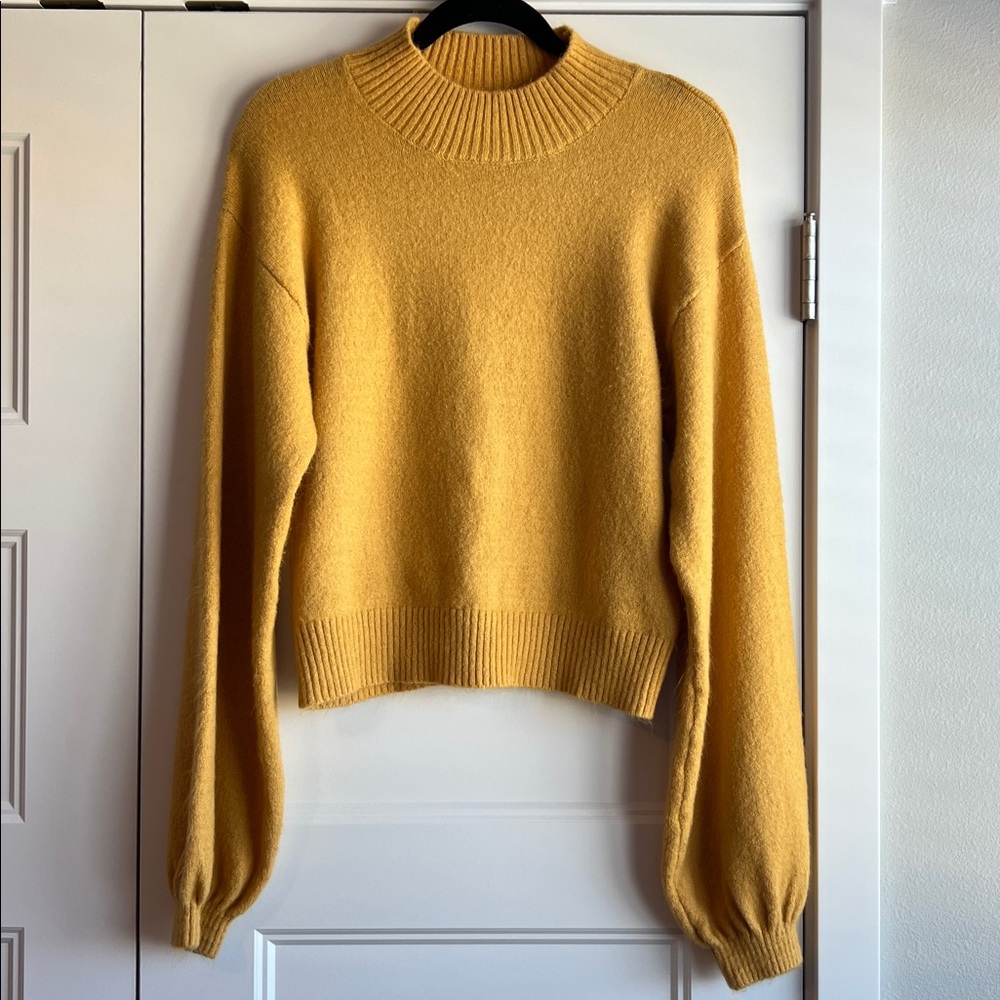 Wild Fable‎ Mustard Sweater